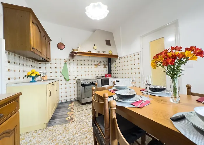 L&R - Casa Illiade Con Parcheggio Libero, Terrazza Panoramica E Wi-Fi Sanremo