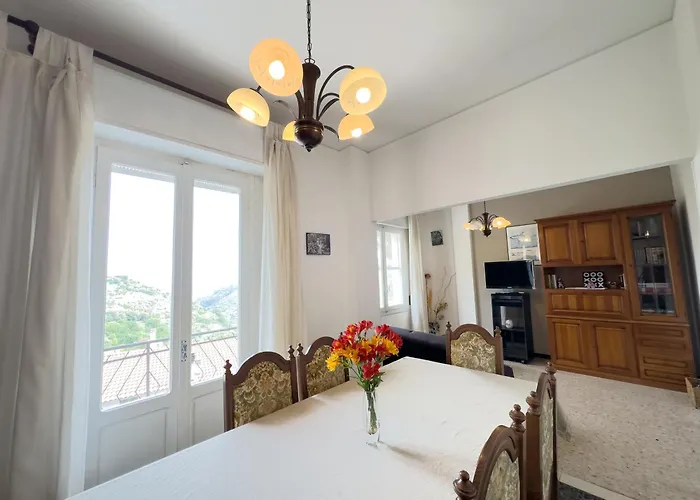 L&R - Casa Illiade Con Parcheggio Libero, Terrazza Panoramica E Wi-Fi Apartment