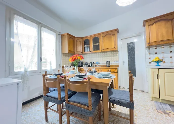 Apartment L&R - Casa Illiade Con Parcheggio Libero, Terrazza Panoramica E Wi-Fi